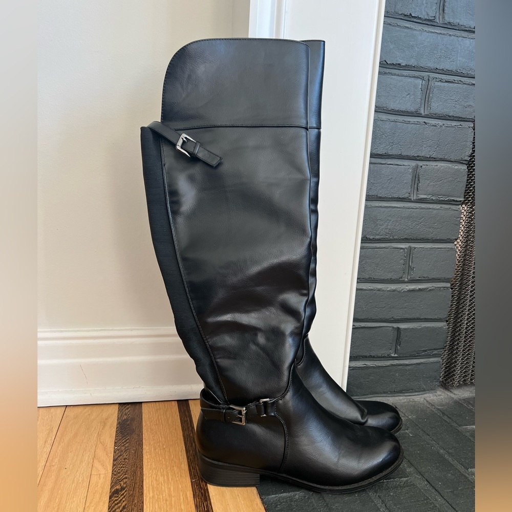 Over the knee leather boots